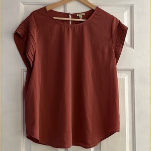 Lily White Short Sleeve Top